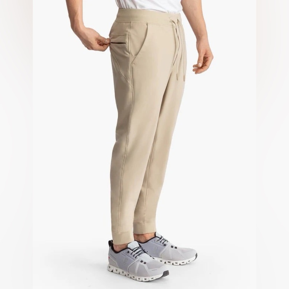 NWOT Birddogs Mens Jogger Pants Large Boom For Your Boomstick Drawstring Khaki - Picture 2 of 10